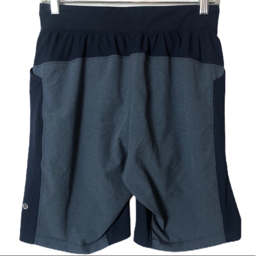 Lululemon Men’s Core Shorts Size Small - image 2